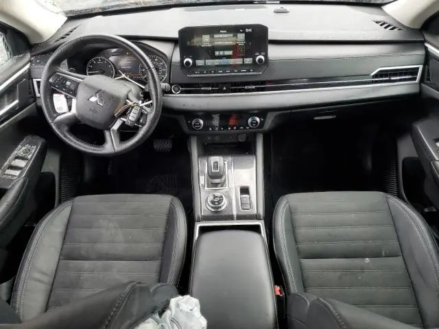 2022 MITSUBISHI OUTLANDER SE  