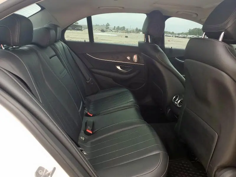 2017 MERCEDES-BENZ E 300 4MATIC  