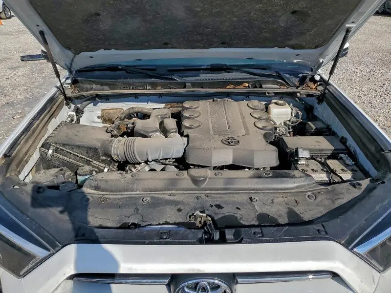 2024 TOYOTA 4RUNNER SR5/SR5 PREMIUM  