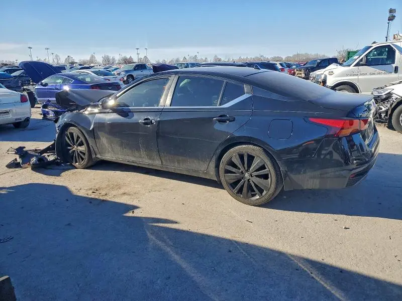 2019 NISSAN ALTIMA SR  