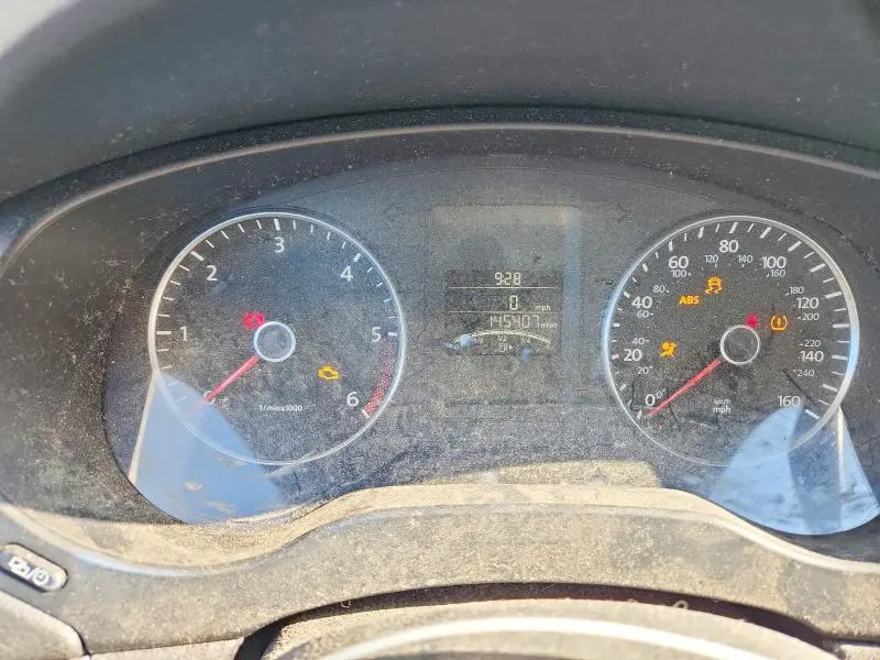 2013 VOLKSWAGEN JETTA TDI  