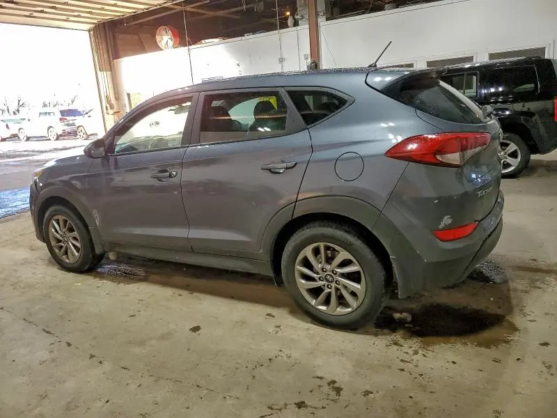 2018 HYUNDAI TUCSON SE  