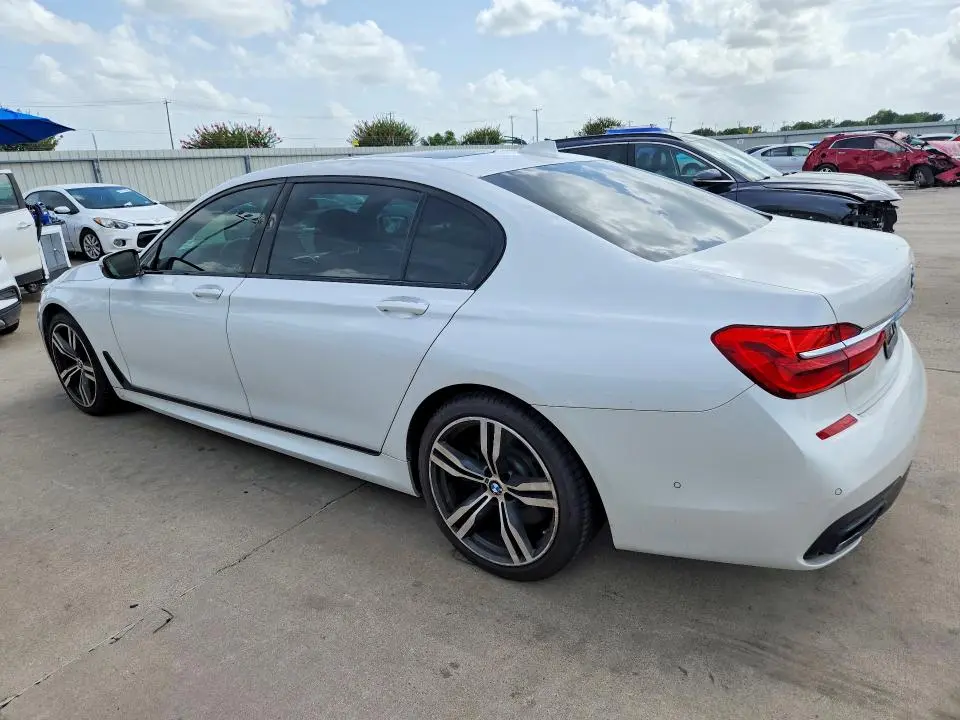 2019 BMW 750 I  