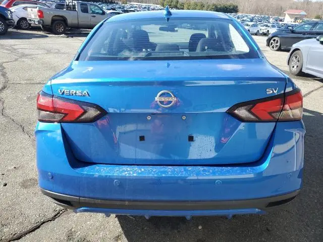 2023 NISSAN VERSA SV  