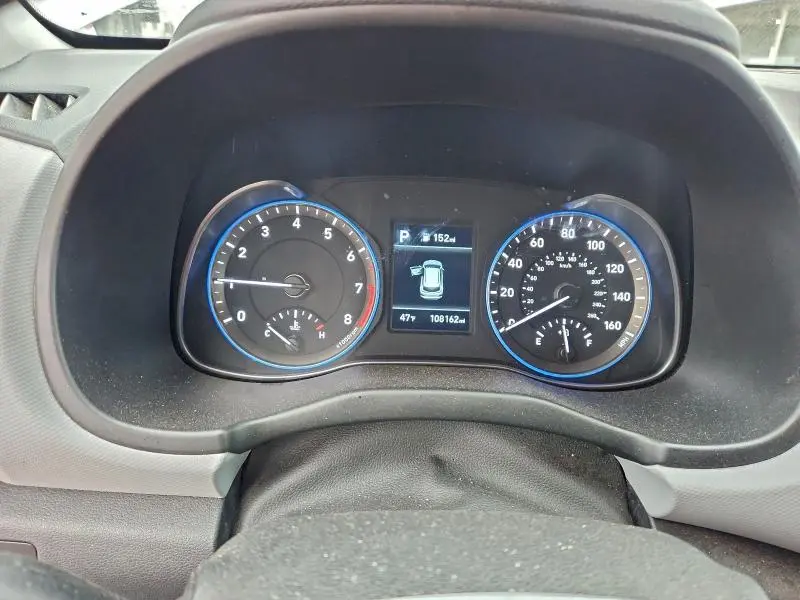 2021 HYUNDAI KONA SE  