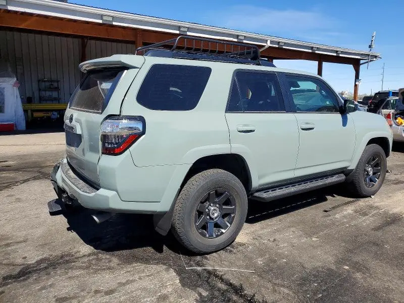 2022 TOYOTA 4RUNNER TRAIL SPECIAL EDITION  