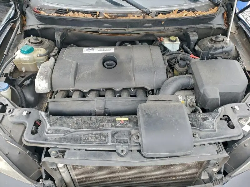 2011 VOLVO XC90 3.2  