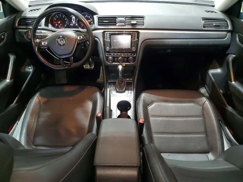 2018 VOLKSWAGEN PASSAT S  