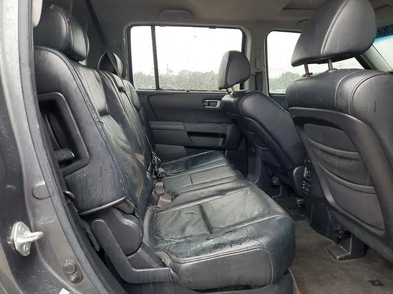 2011 HONDA PILOT TOURING  