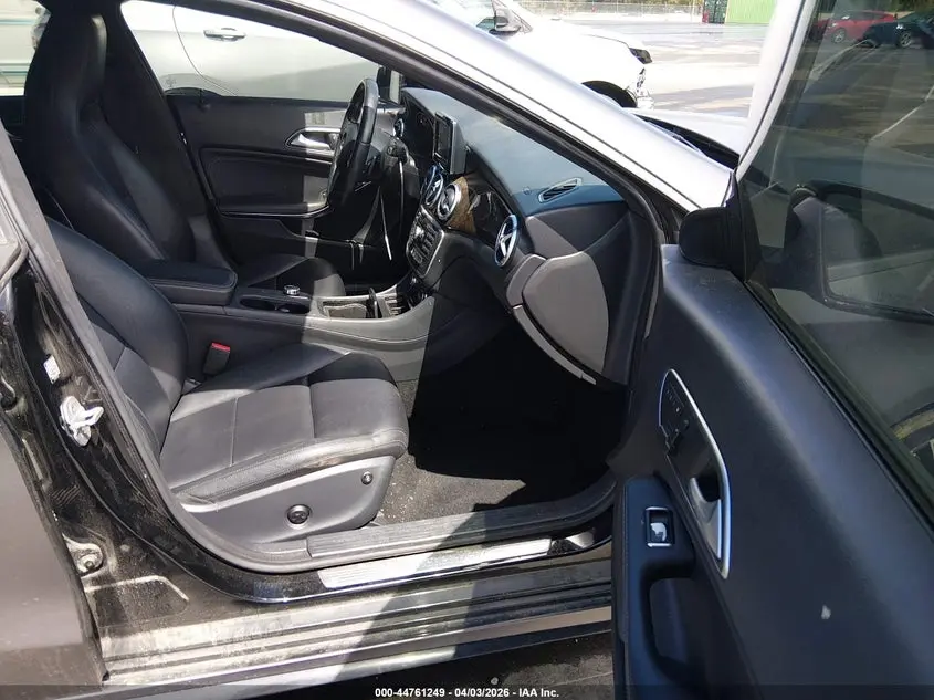 2014 MERCEDES-BENZ CLA 250  