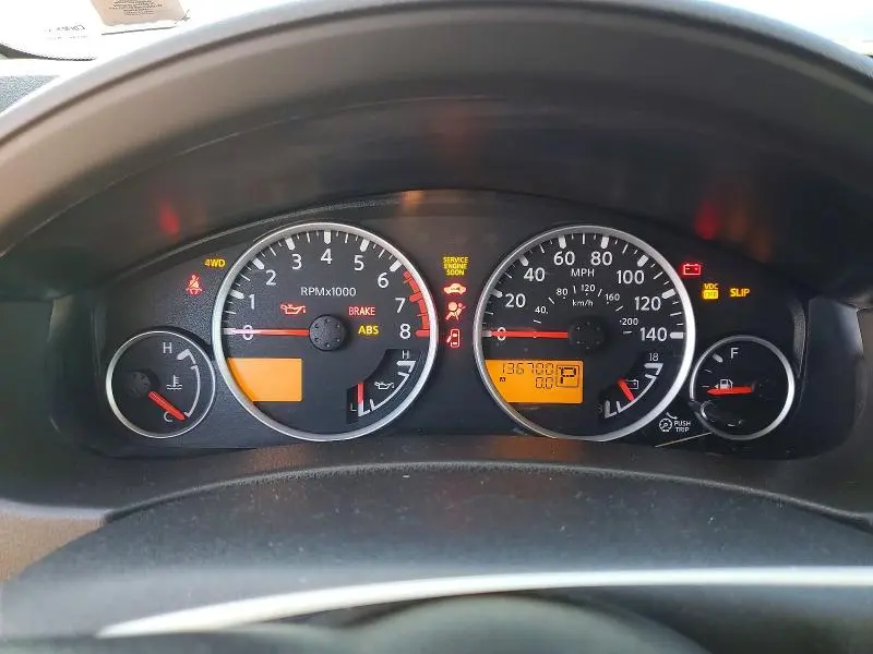 2011 NISSAN PATHFINDER S  