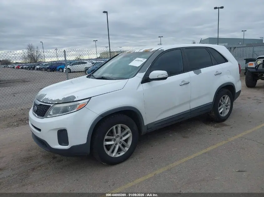 2015 KIA SORENTO LX