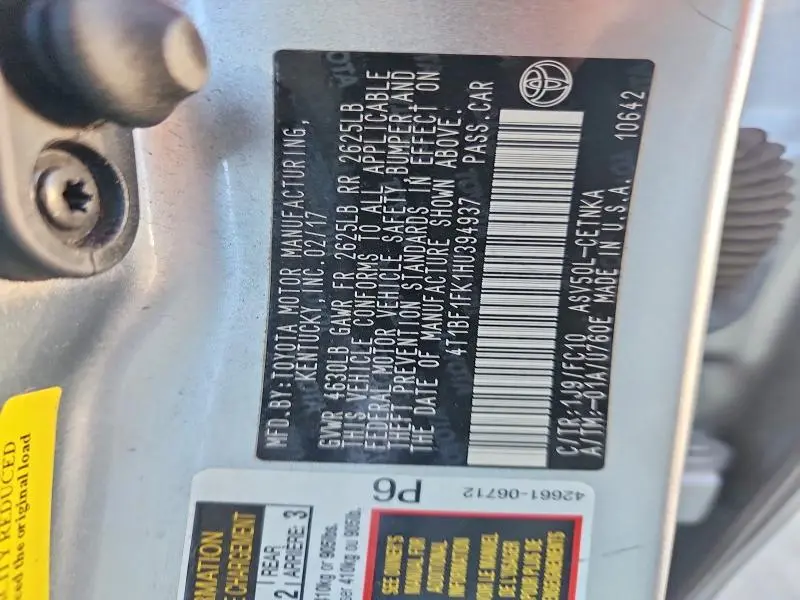 2017 TOYOTA CAMRY LE  