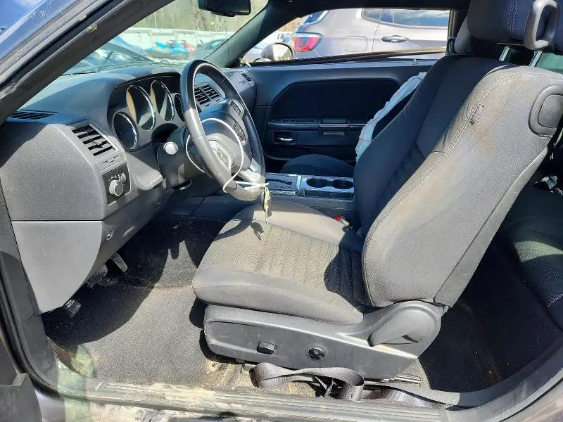 2014 DODGE CHALLENGER SXT  