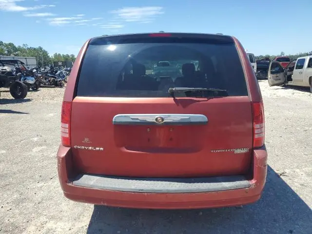 2010 CHRYSLER TOWN & COUNTRY TOURING  