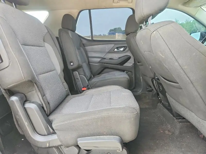 2019 CHEVROLET TRAVERSE LT  
