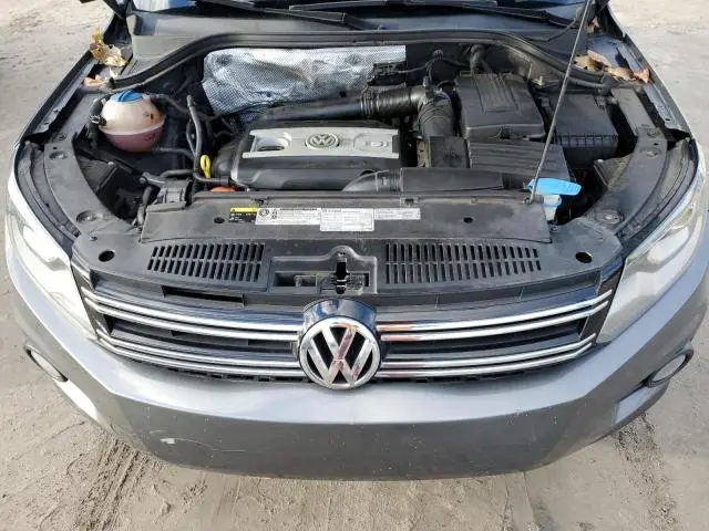 2016 VOLKSWAGEN TIGUAN S