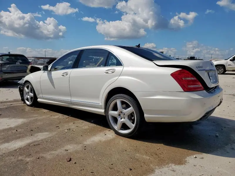 2013 MERCEDES-BENZ S 550  