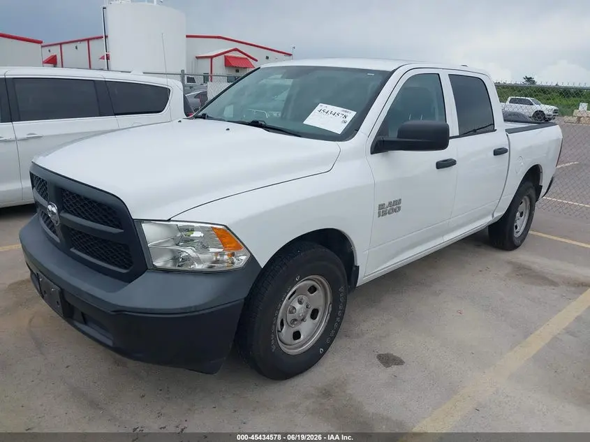 2018 RAM 1500 TRADESMAN  4X2 5'7 BOX