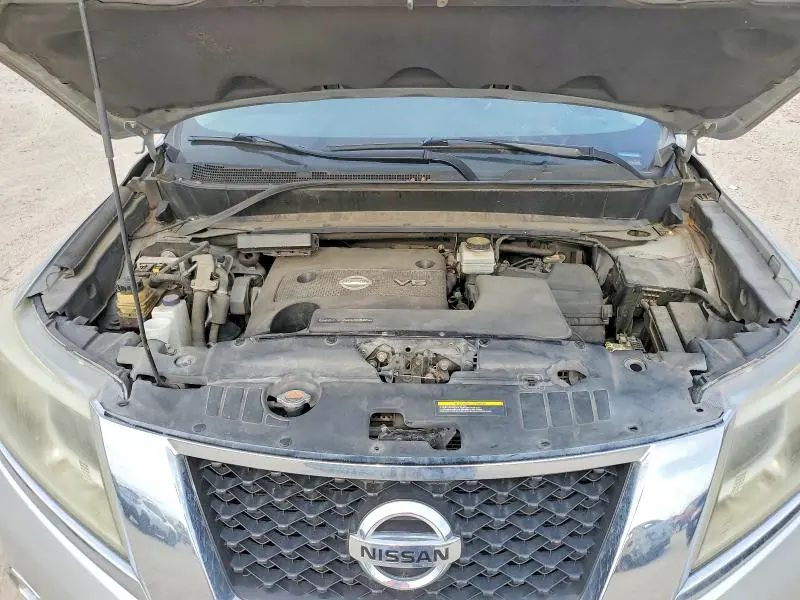 2015 NISSAN PATHFINDER SV  