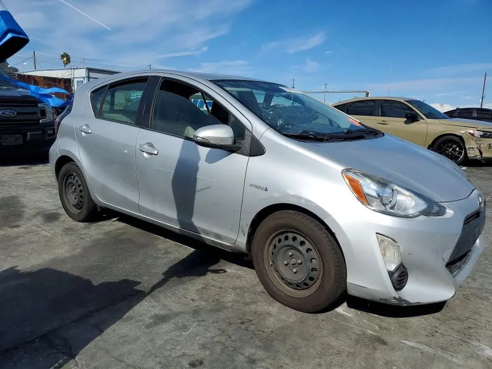 2015 TOYOTA PRIUS C ONE  