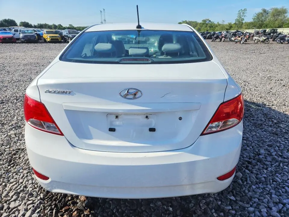 2016 HYUNDAI ACCENT SE  