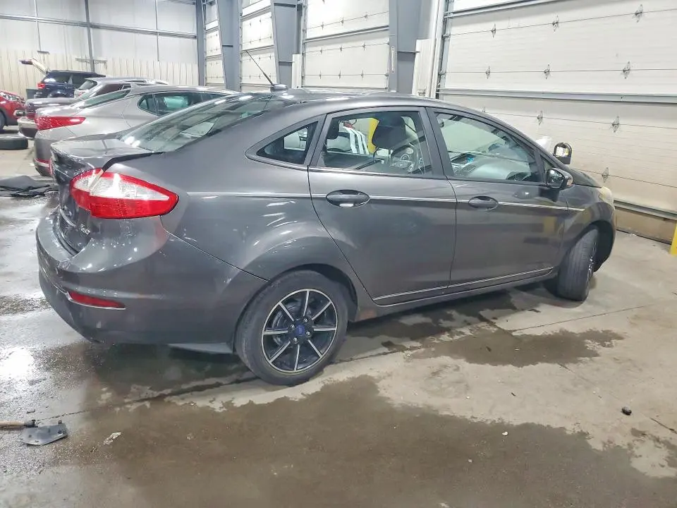 2016 FORD FIESTA SE  