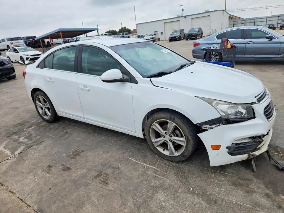 2015 CHEVROLET CRUZE LT  