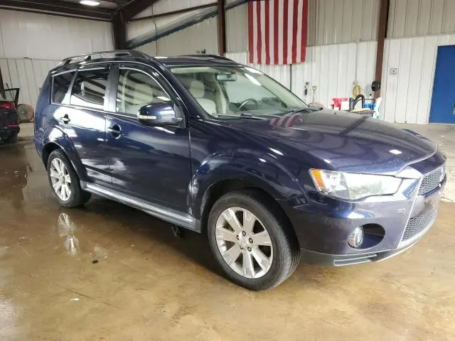 2011 MITSUBISHI OUTLANDER SE  