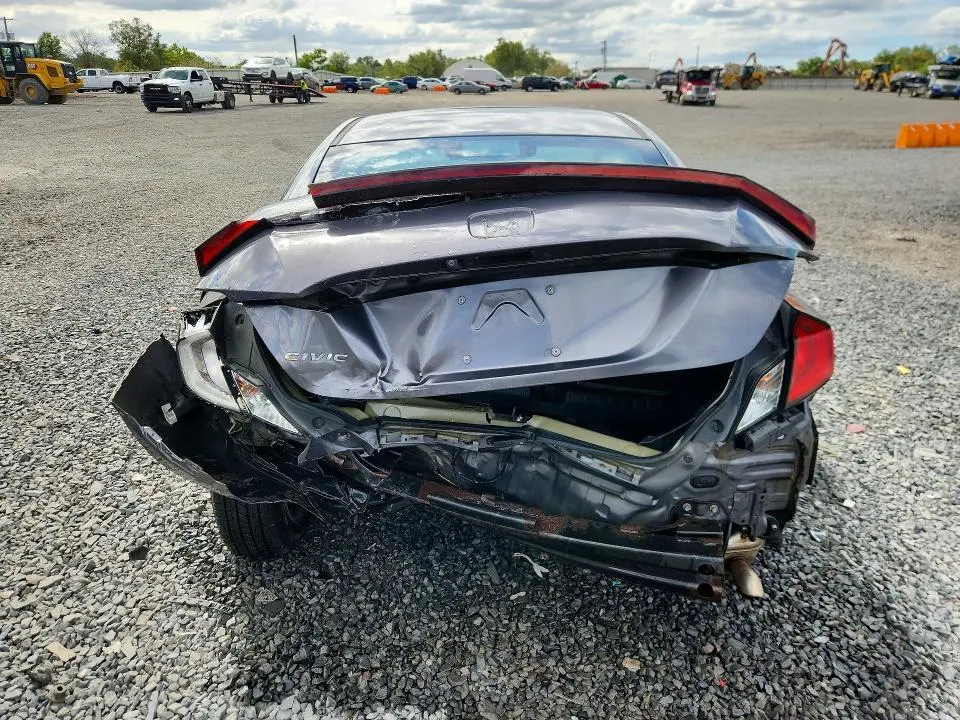 2018 HONDA CIVIC LX  