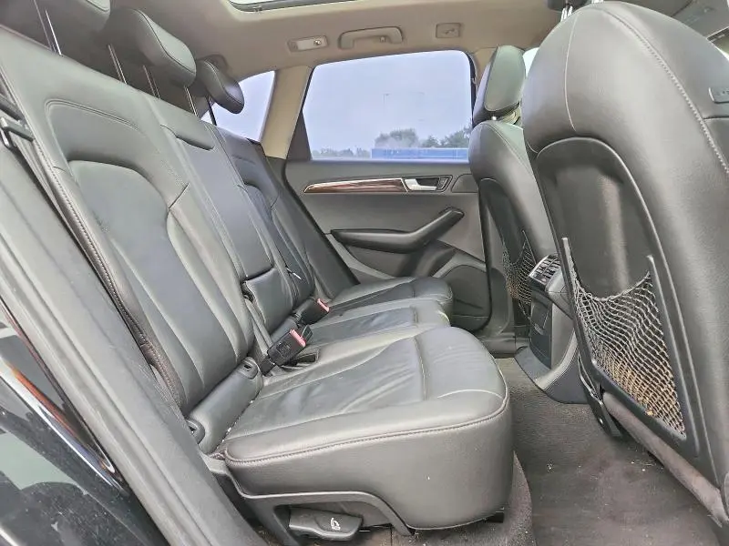 2010 AUDI Q5 PREMIUM PLUS  