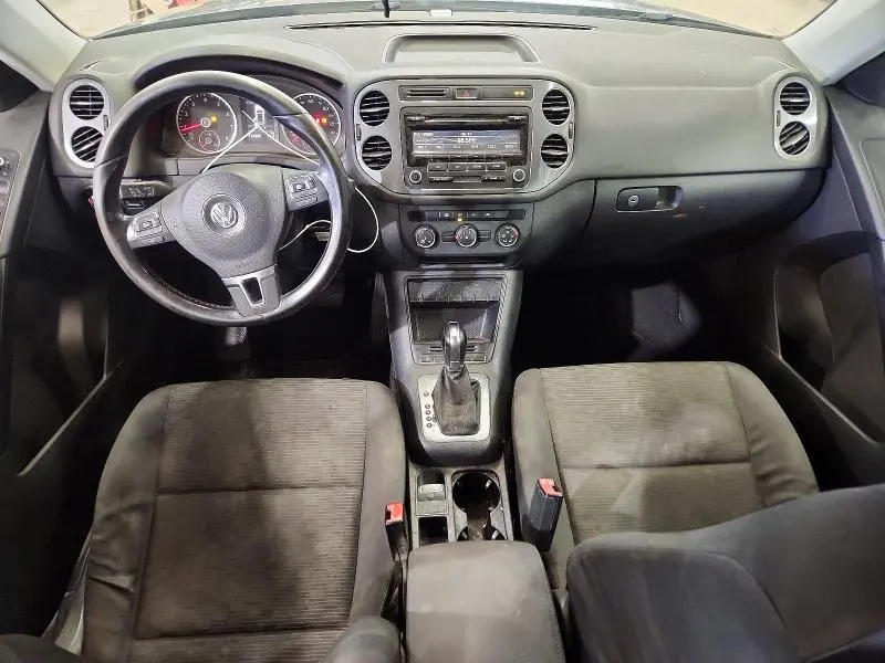 2013 VOLKSWAGEN TIGUAN S  