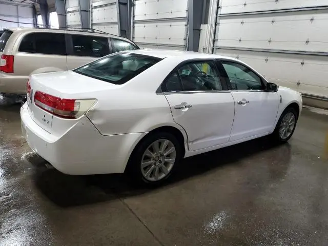 2011 LINCOLN MKZ   