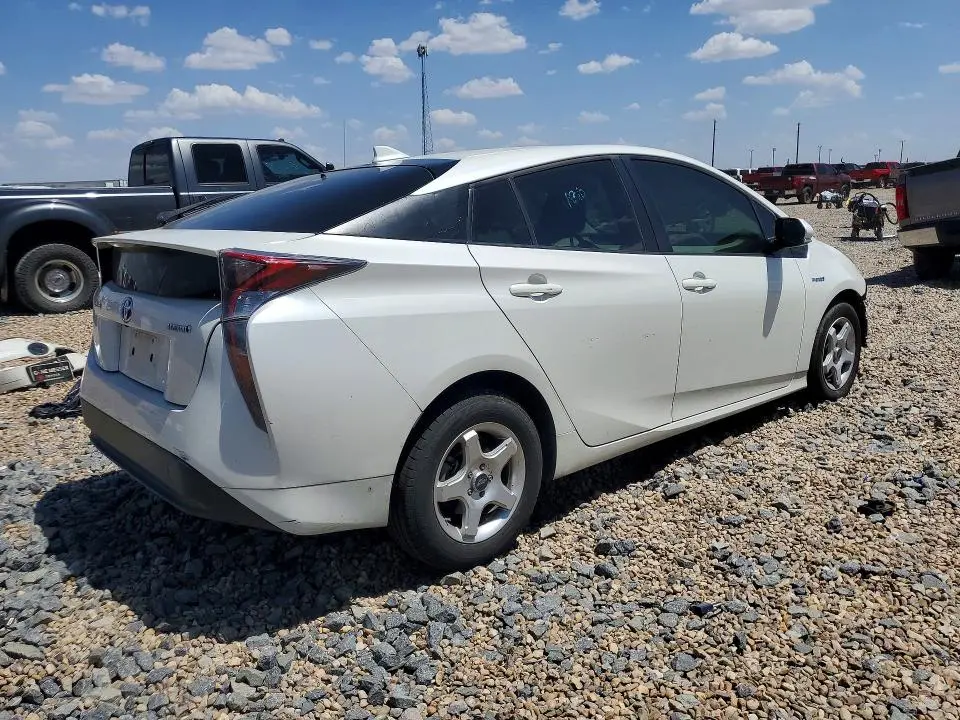 2016 TOYOTA PRIUS THREE  