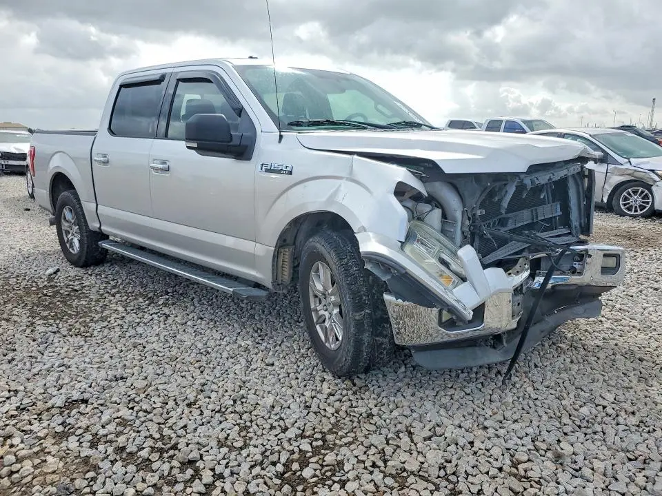 2015 FORD F150 SUPERCREW  