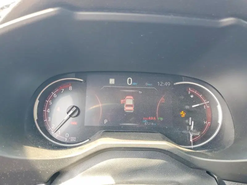 2023 TOYOTA RAV4 XLE  