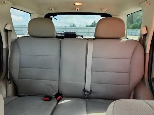 2011 FORD ESCAPE XLT  
