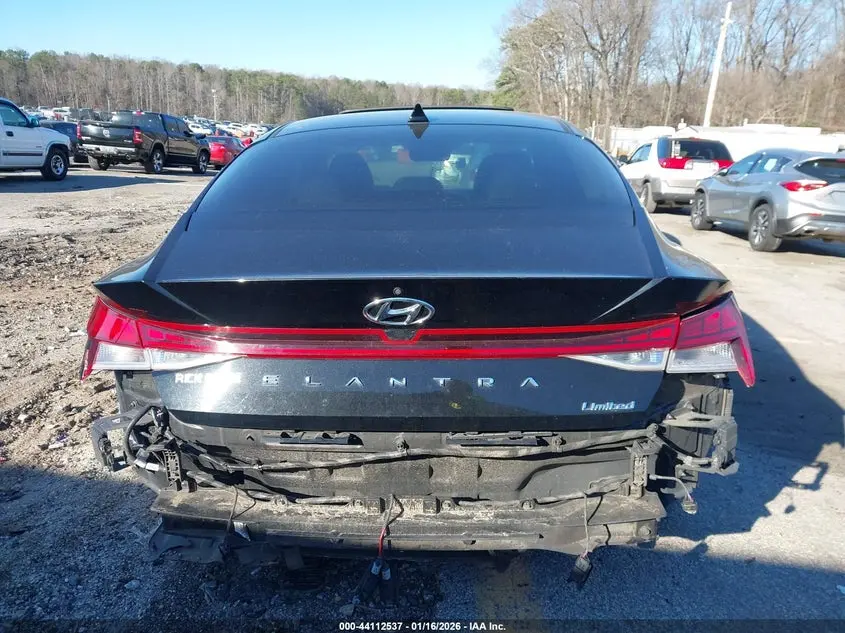 2022 HYUNDAI ELANTRA LIMITED