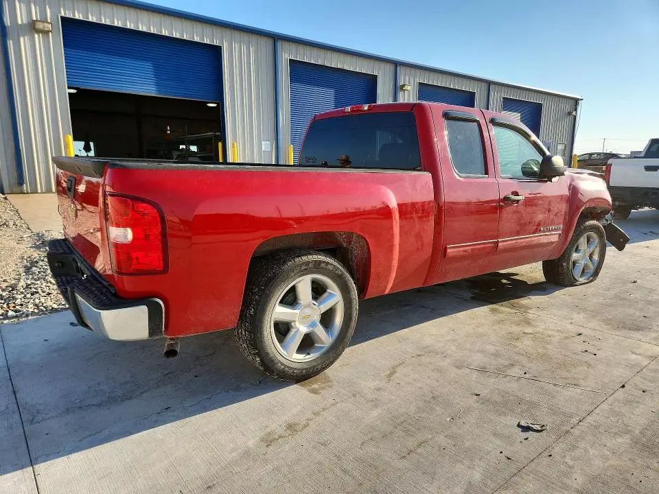 2012 CHEVROLET SILVERADO C1500 LT  