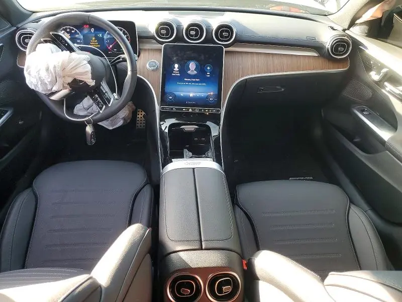 2025 MERCEDES-BENZ C 300  