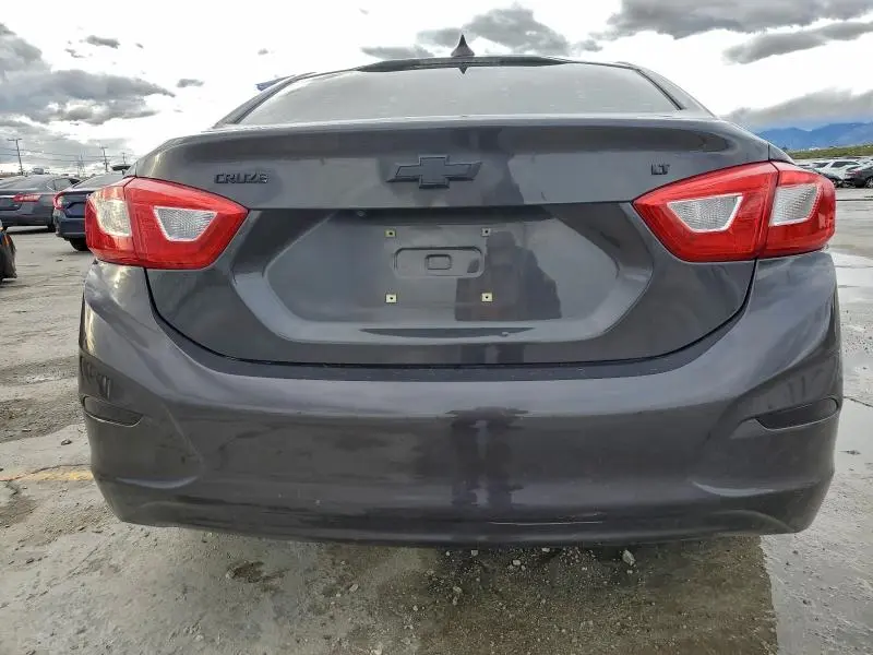 2016 CHEVROLET CRUZE LT  