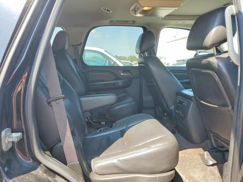 2013 GMC YUKON DENALI  