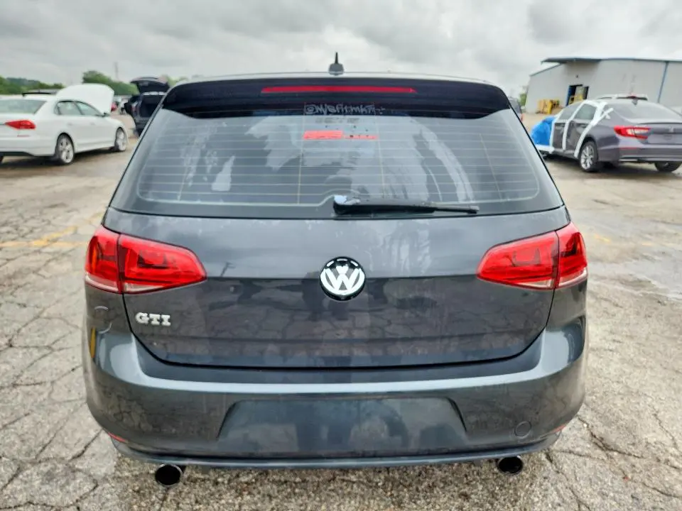 2015 VOLKSWAGEN GTI   