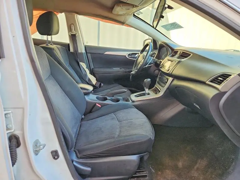 2015 NISSAN SENTRA SV  