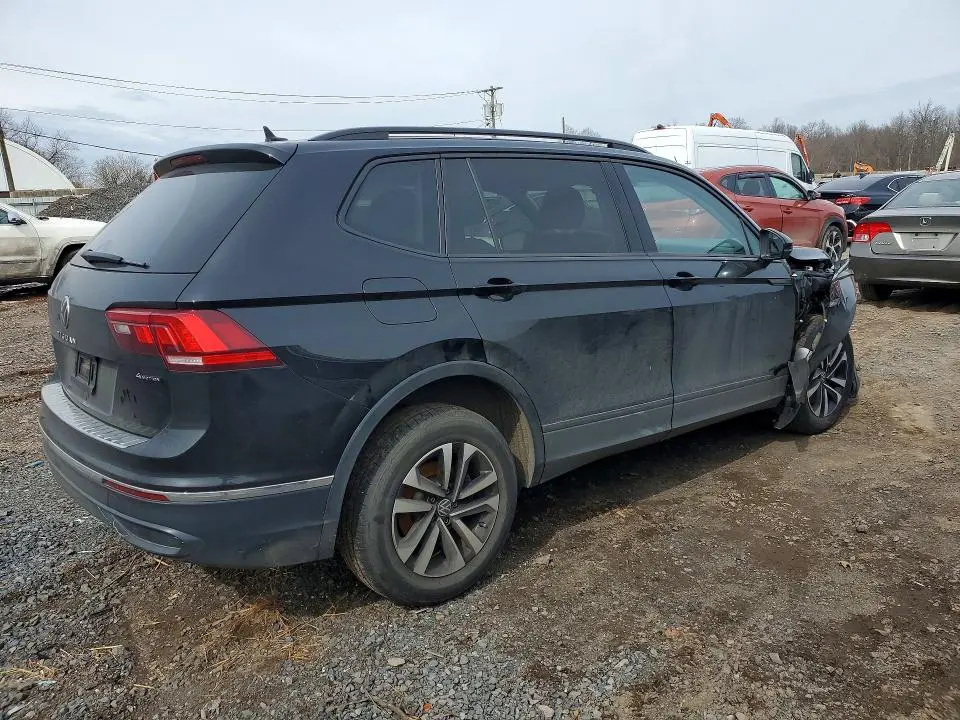 2022 VOLKSWAGEN TIGUAN S  