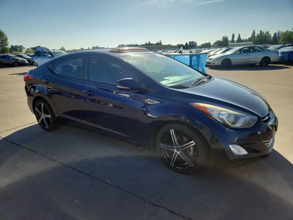 2013 HYUNDAI ELANTRA LIMITED  