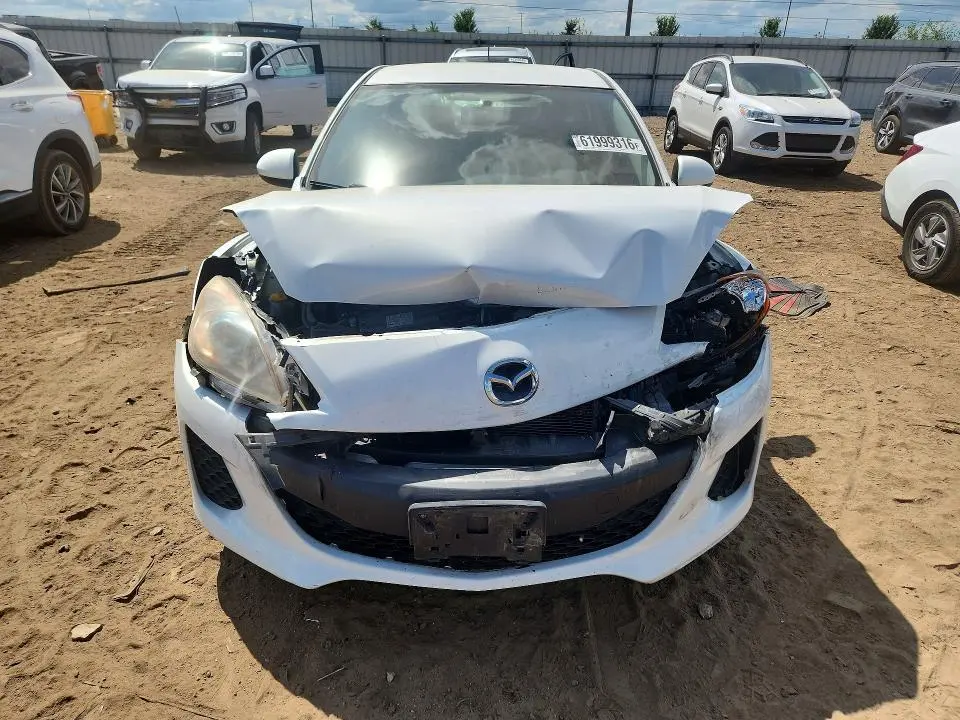 2013 MAZDA 3 I  