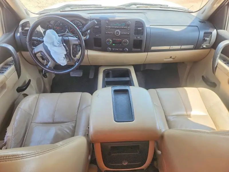 2011 CHEVROLET SILVERADO C1500 LT  