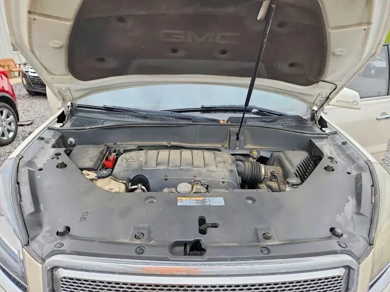 2013 GMC ACADIA DENALI  