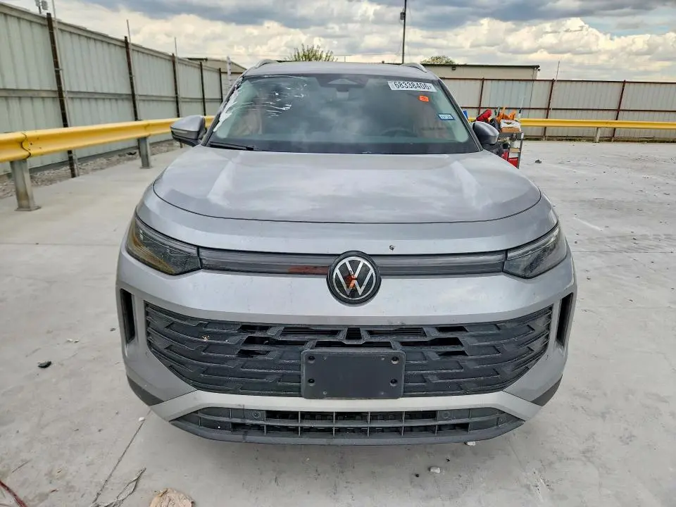 2025 VOLKSWAGEN TIGUAN SE  